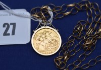 Lot 27 - A George V gold half sovereign, 1914, in 9ct....