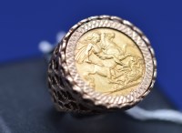 Lot 93 - A George V gold sovereign, 1912, in 9ct....