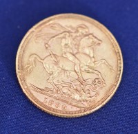 Lot 135 - A Victorian gold sovereign,1889.