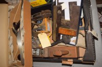 Lot 1068 - A Bosch PDA120E electric delta sander in...