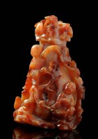 Lot 59 - A Chalcedony vase and cover, 18th/19th Century,...