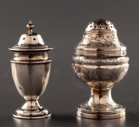 Lot 634 - A George III pepperette, maker's mark...