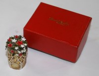 Lot 637 - An Elizabeth II silver gilt miniature box and...