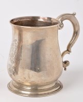 Lot 464 - A George II silver christening tankard, by...
