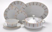 Lot 130 - Noritake: ''Humoresque'' pattern part dinner...