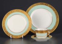Lot 421 - Royal Worcester: a dinner service, pattern...