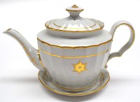 Lot 44 - Factory Z faceted oval teapot, c.1800, pattern...