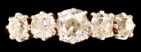 Lot 391 - A five stone diamond ring, the graduated old...