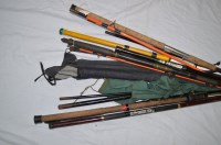Lot 133 - A bundle of miscellaneous mostly modern...