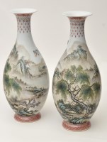 Lot 44 - Pair of Famille Verte ovoid shape 'Continuous...