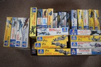 Lot 1693 - Italeri model constructor kits, mainly 1:72...