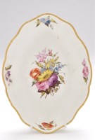 Lot 88 - Derby white ground shape oval lobed dish,...