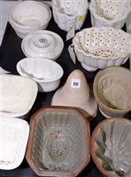 Lot 217 - A quantity of stoneware and other pottery...