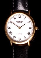 Lot 689 - A gentleman's dress watch.