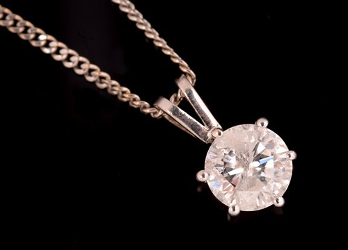 Lot 822 - Diamond pendant
