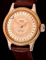 Lot 698 - A stainless steel wristwatch.