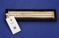 Lot 30 - Yellow metal bracelet