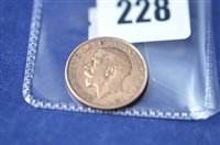 Lot 228 - George V gold sovereign