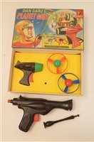 Lot 1534 - Dan Dare guns