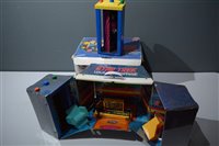 Lot 1325 - Star Trek Action Playset