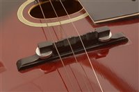 Lot 40 - Banjolele cased/skylark mandolin