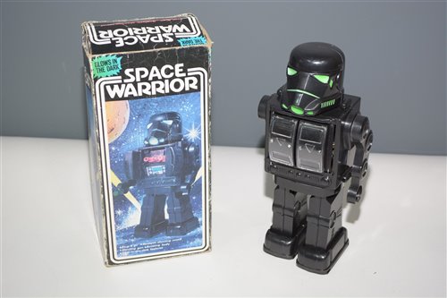 Lot 1021 - Space Warrior Robot