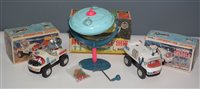 Lot 1084 - Marx space toys