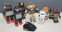 Lot 1069 - Robot parts