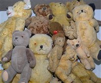Lot 1120 - 20th Century plush teddy bears