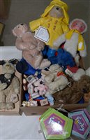 Lot 1124 - Teddy Bears