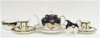 Lot 92 - A Coalport tea service.