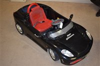 Lot 1677 - Battery powered car