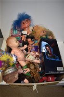 Lot 1181 - Dolls and collectables