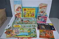 Lot 1688 - Toys