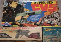 Lot 1095 - Space guns