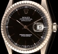 Lot 462 - Rolex: Datejust watch.