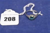 Lot 208 - Zircon ring