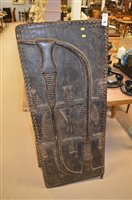 Lot 682 - carved African corn bin lid
