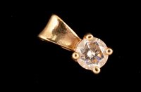 Lot 364 - Diamond pendant