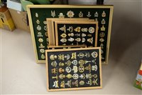 Lot 529a - Military cap badges