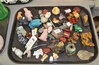 Lot 422 - Chinese hardstone miniature items.