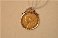 Lot 134 - Queen Victoria gold sovereign
