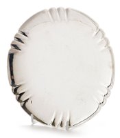 Lot 711 - Silver dish