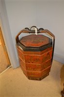 Lot 1021 - Octagonal food carrier