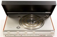 Lot 86 - Bang & Olufsen Beocenter.
