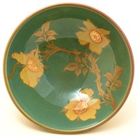 Lot 14 - Jonathan Chiswell-Jones bowl.