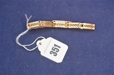 Lot 351 - Yellow metal bracelet
