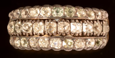 Lot 615 - Triple row diamond ring