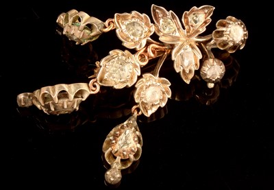 Lot 114 - Rose cut diamond brooch
