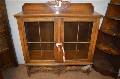 Lot 862 - Bookcase